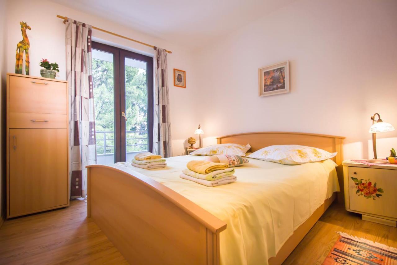 Apartamento House Kvin Baška Voda Exterior foto