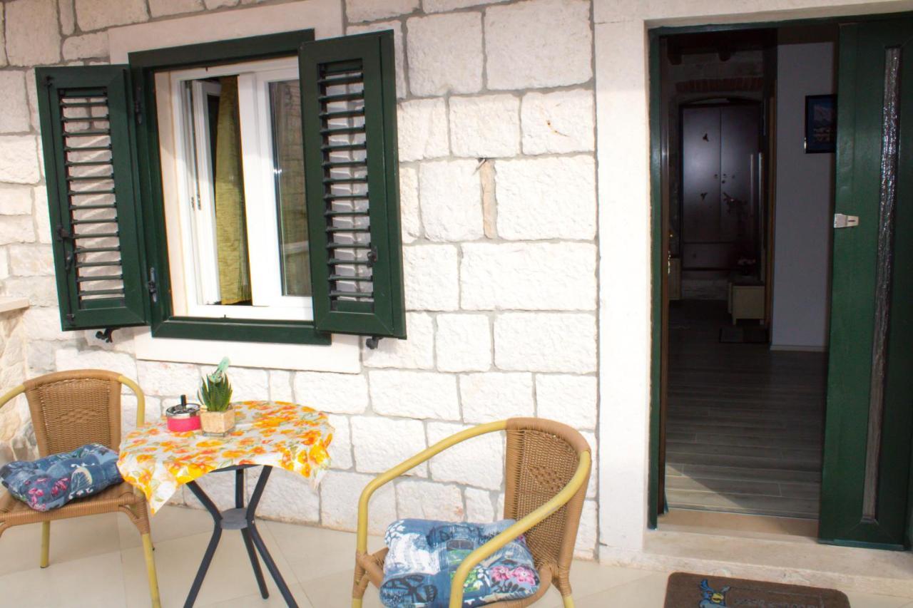 Apartamento House Kvin Baška Voda Exterior foto